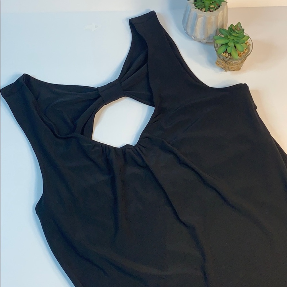 WHBM Black Top w/ Bow Cutout in Back